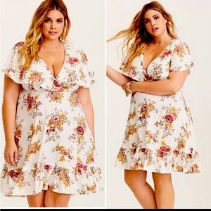 Torrid Cape Sleeve Floral Dress
